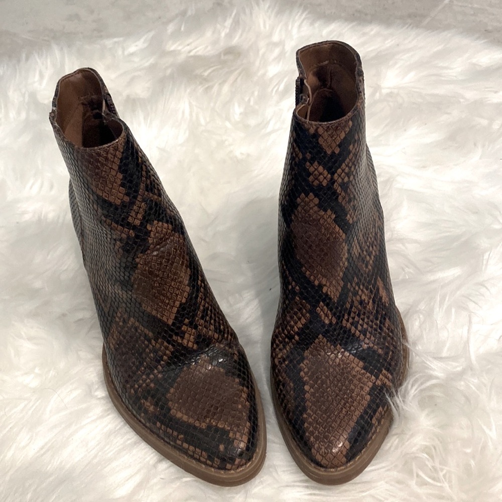 Madden Girl Ankle boots